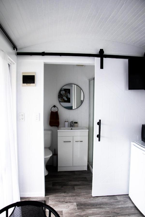 Rustic Rails Accommodation Даргавил Екстериор снимка